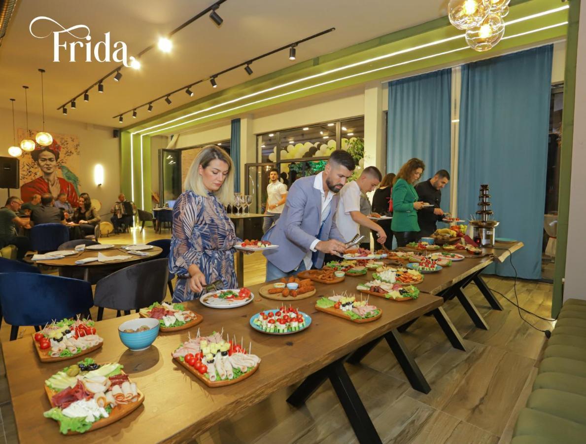 Hotel & Restaurant Frida Gjakova 외부 사진