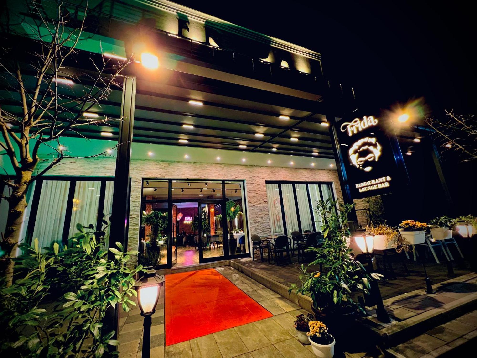 Hotel & Restaurant Frida Gjakova 외부 사진